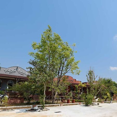 Cowboy Farm Resort Pattaya Ban Huai Yai Eksteriør billede