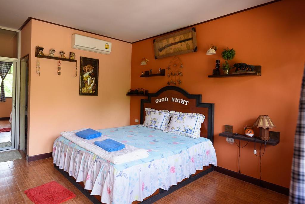 Cowboy Farm Resort Pattaya Ban Huai Yai Eksteriør billede